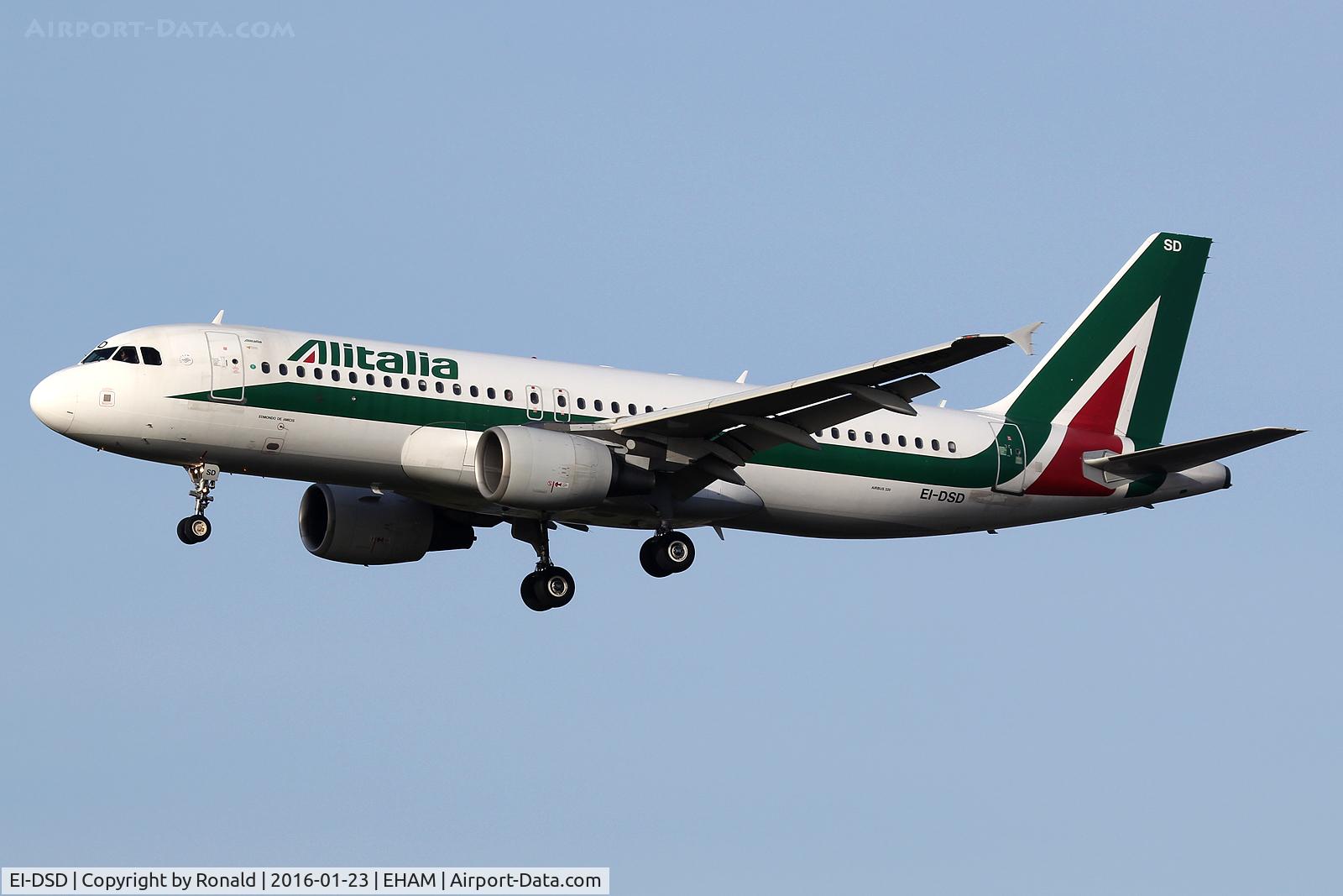 EI-DSD, 2007 Airbus A320-216 C/N 3076, at spl