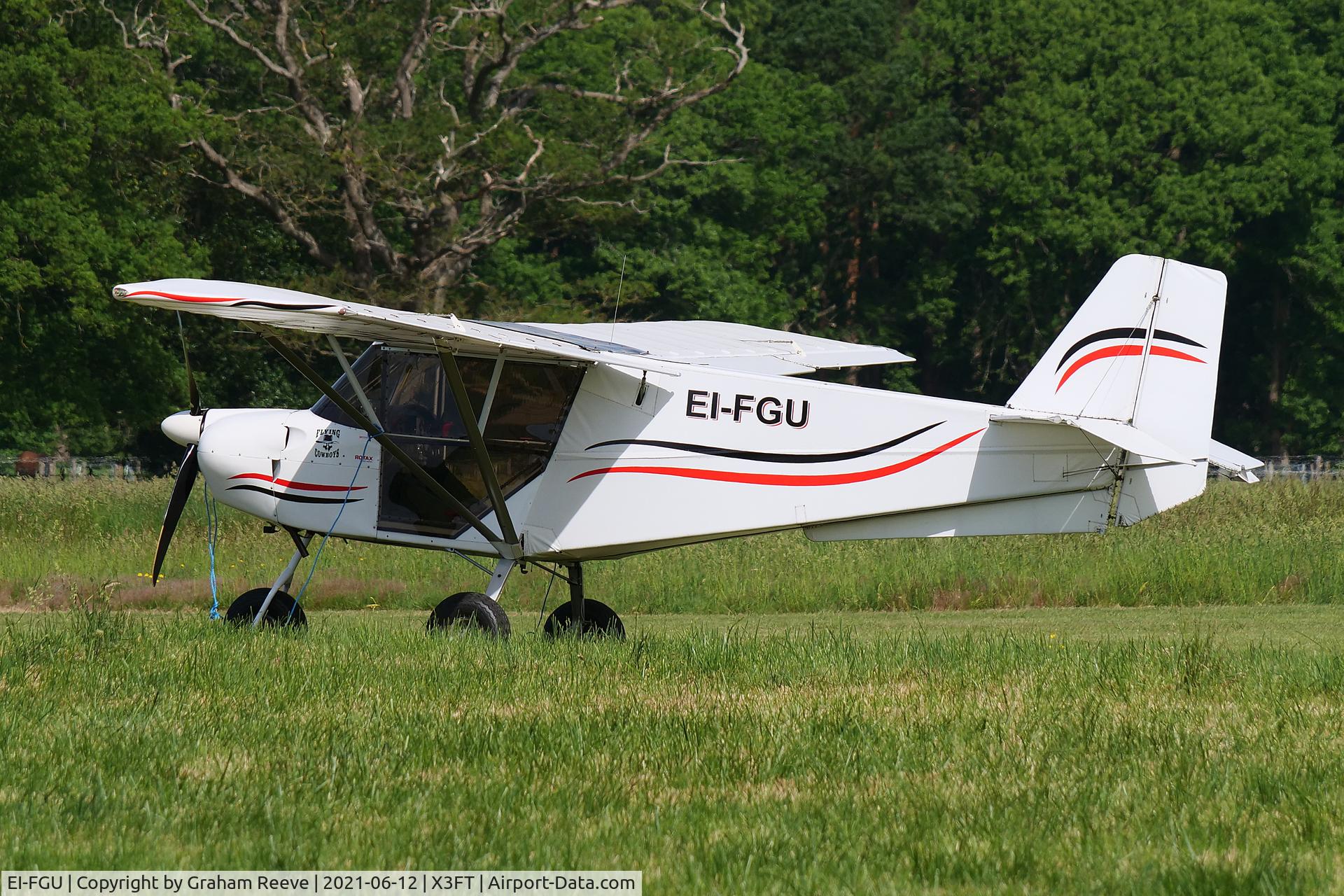 EI-FGU, 2005 Skyranger 912S(1) C/N BMAA/HB/429, Parked at Felthorpe.