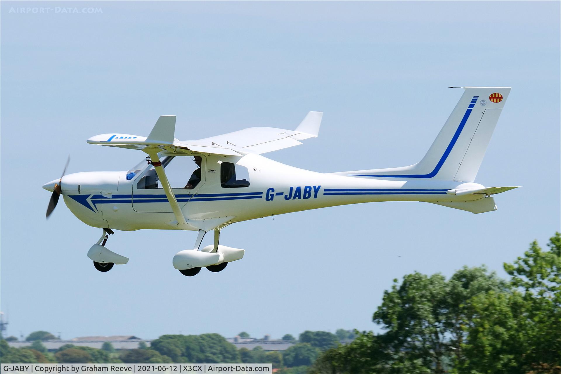 G-JABY, 2003 Jabiru SPL-450 C/N PFA 274A-13672, Landing at Northrepps.