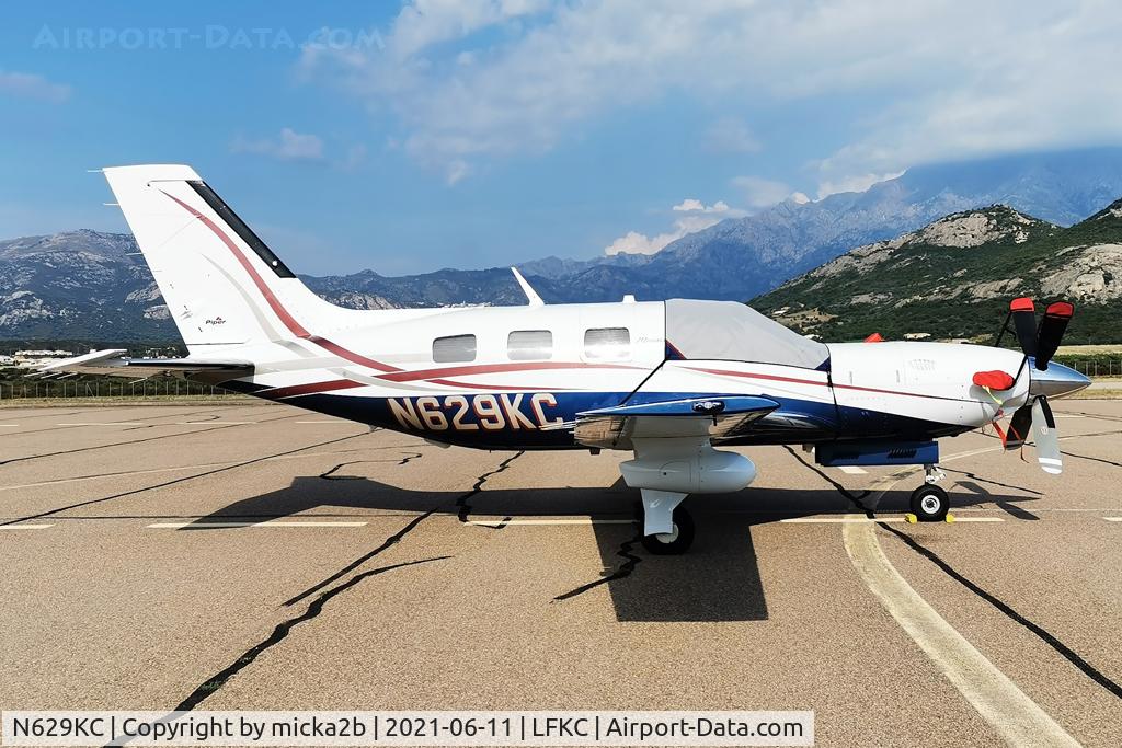 N629KC, 2005 Piper PA-46-500TP Meridian C/N 4697229, Parked