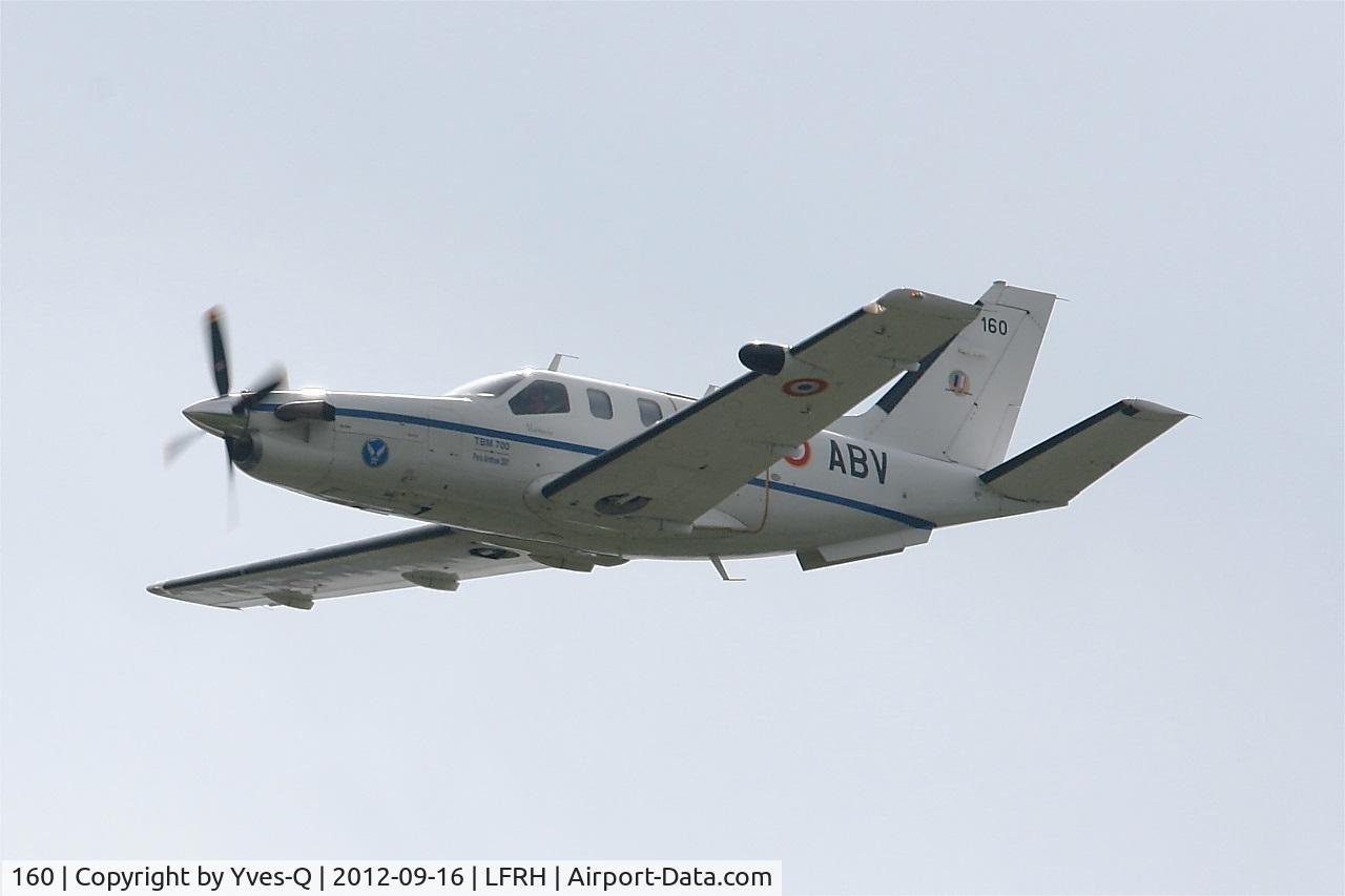 160, 2000 Socata TBM-700 C/N 160, Socata TBM-700, LOn display, Lann Bihoué Air Base (LFRH-LRT) open day 2012