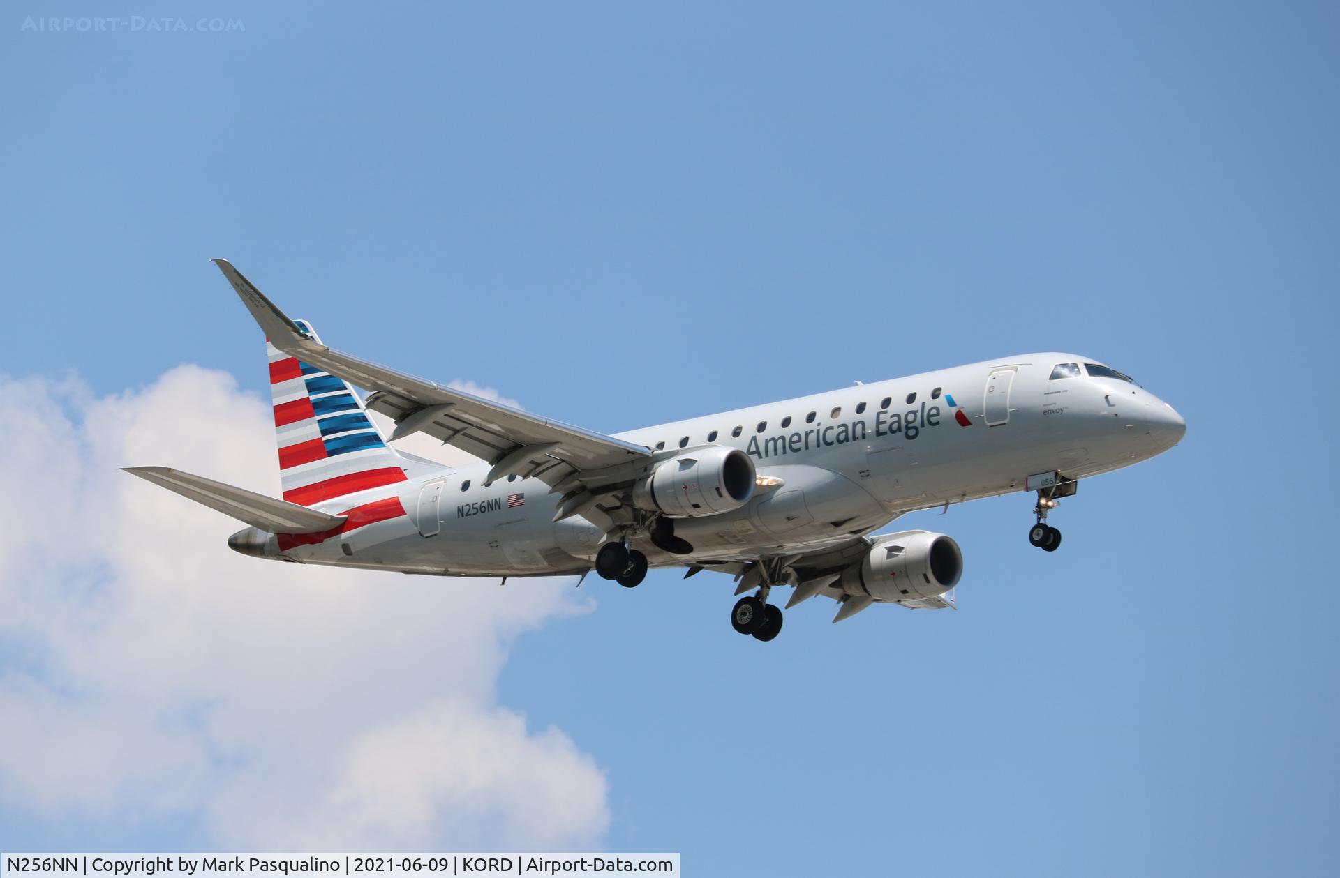 N256NN, 2017 Embraer 175LR (ERJ-170-200LR) C/N 17000665, ERJ-170-200LR