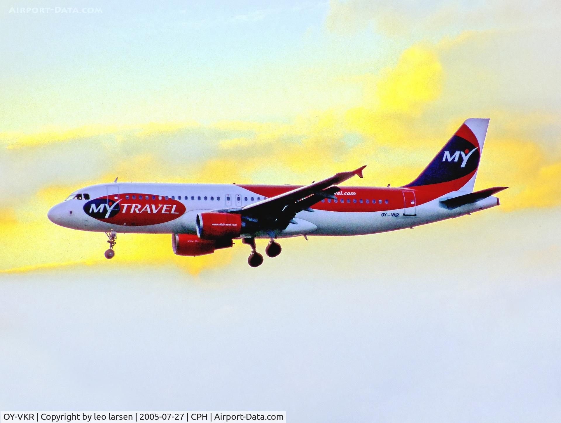 OY-VKR, 2003 Airbus A320-214 C/N 1942, Copenhagen 27.7.2005