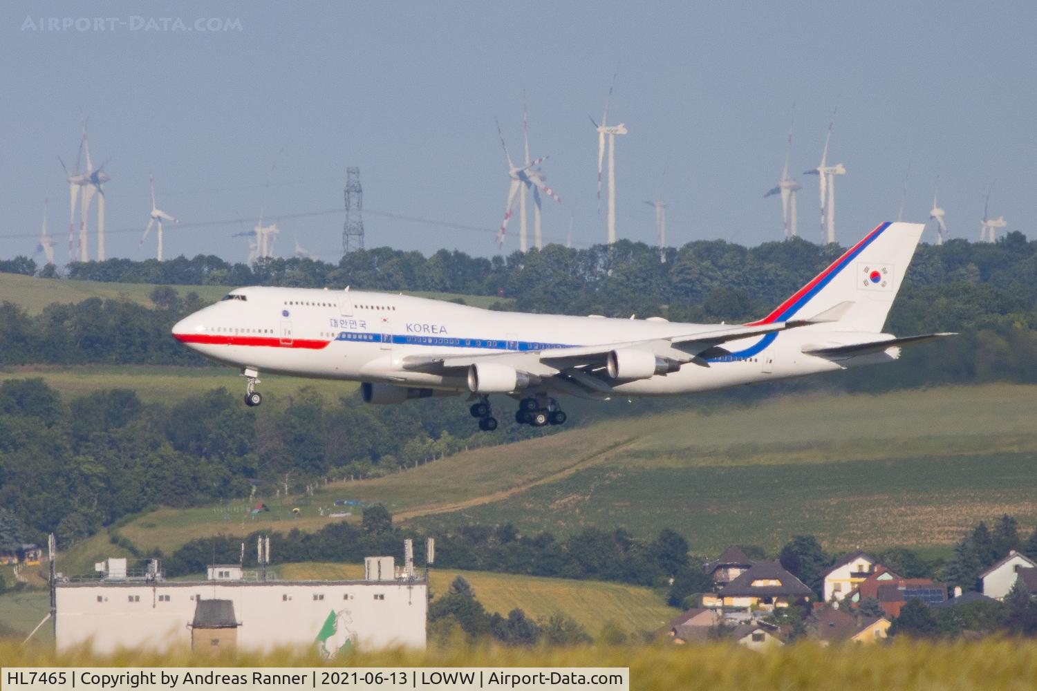 HL7465, 2001 Boeing 747-4B5 C/N 26412, South Korea Gvmt Boeing 747