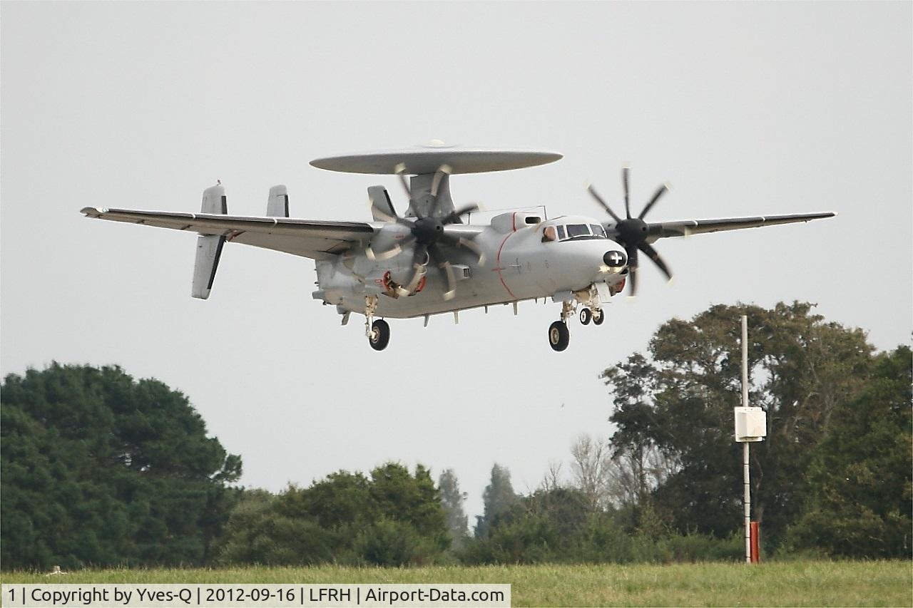 1, Grumman E-2C Hawkeye C/N FR-1, Grumman E-2C Hawkeye, Landing rwy 25, Lann Bihoué Air Base (LFRH-LRT) Open day 2012