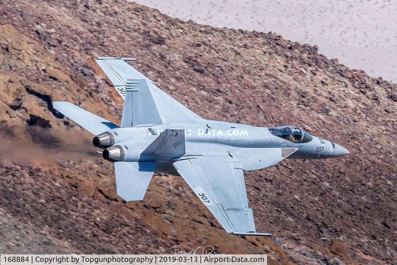 168884, Boeing F/A-18E Super Hornet C/N E261, Stinger passing Saddles and about to exit the canyon