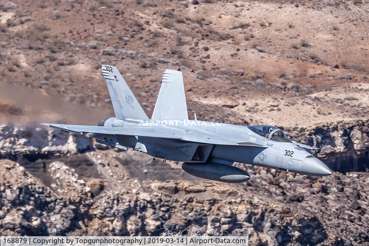 168879, Boeing F/A-18E Super Hornet C/N E256, VFA-113 Stingers about to enter Star Wars Canyon from Pano.