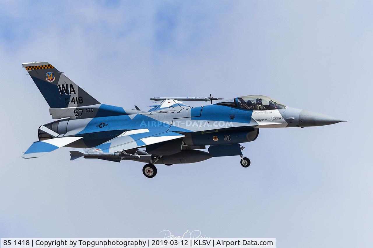 85-1418, 1983 General Dynamics F-16C Fighting Falcon C/N 5C-198, Right base RW21R