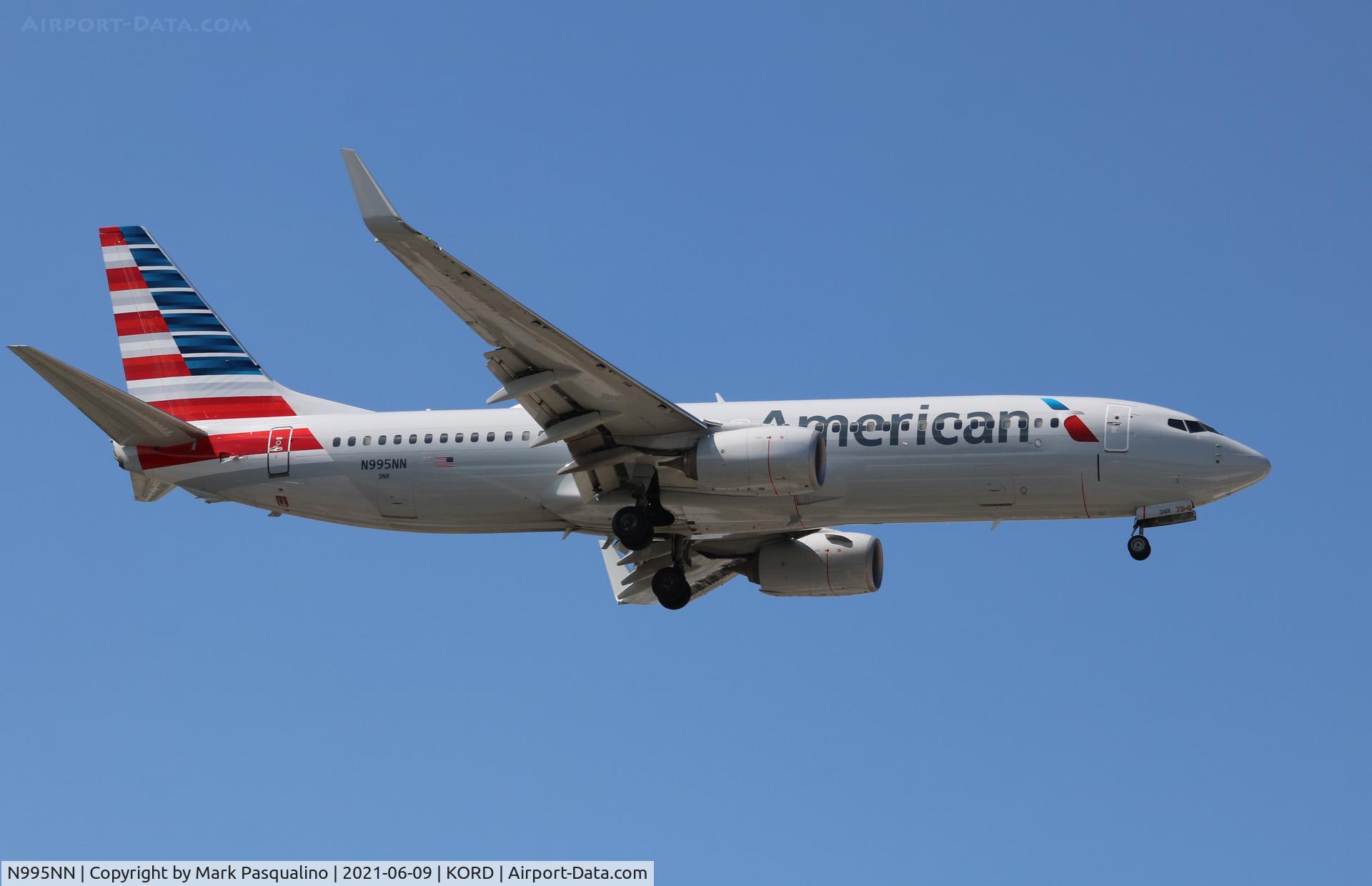 N995NN, 2016 Boeing 737-800 C/N 31245, Boeing 737-823