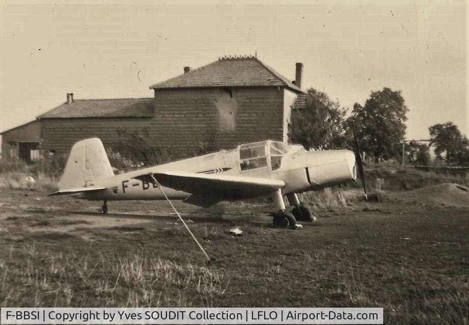 F-BBSI, Bucker Bu-181 Bestmann C/N 62, Roanne