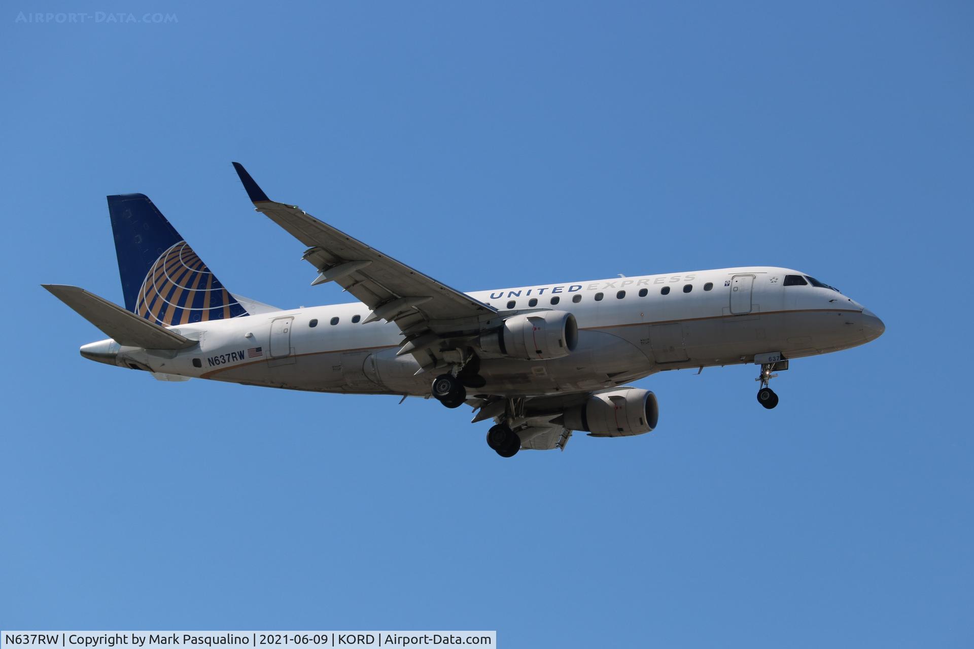 N637RW, 2004 Embraer 170SE (ERJ-170-100SE) C/N 17000051, ERJ-170-100SE