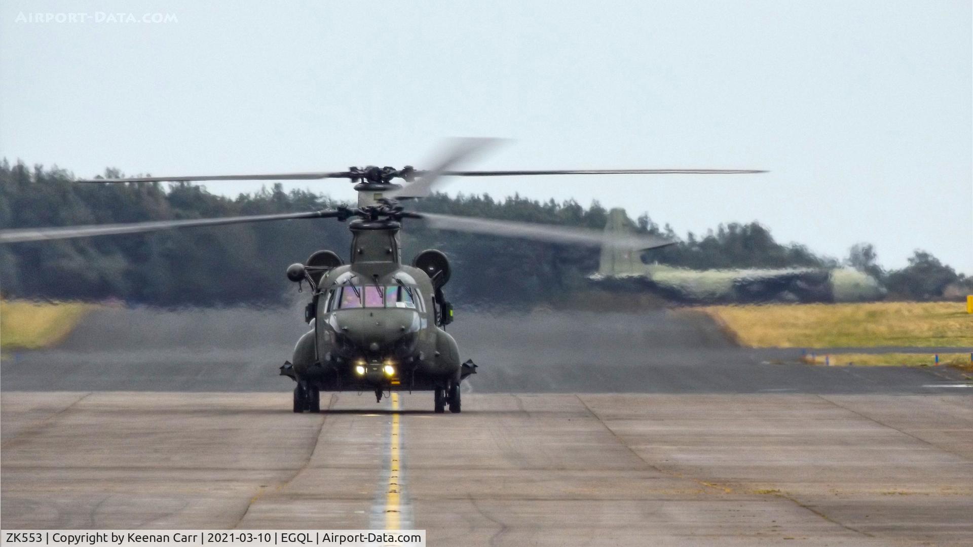 ZK553, 2012 Boeing Chinook HC.6 C/N M7704, No. 7 Squadron - Boeing Chinook HC.6 ZK553 