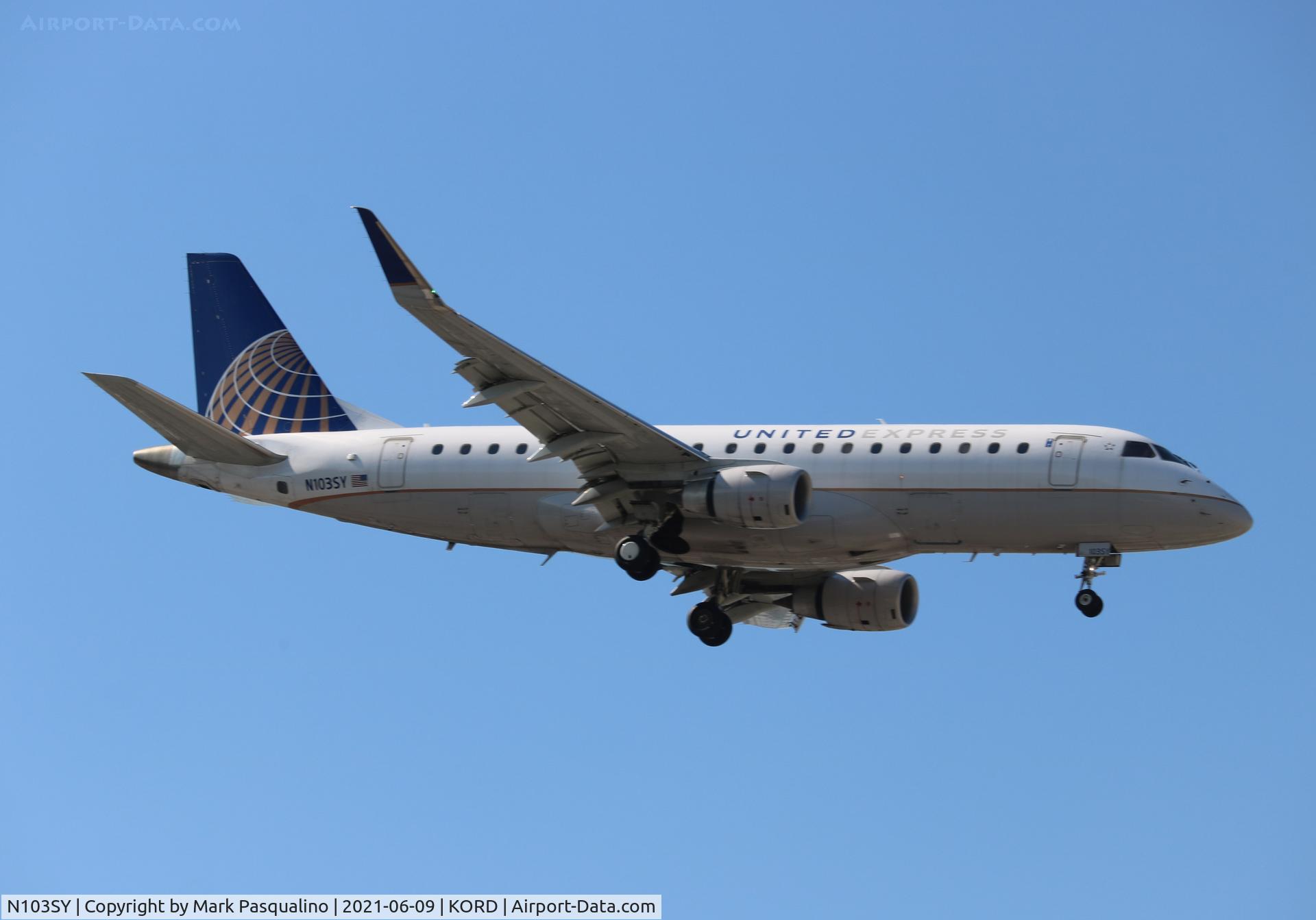 N103SY, 2014 Embraer 175LR (ERJ-170-200LR) C/N 17000390, ERJ-170-200LR