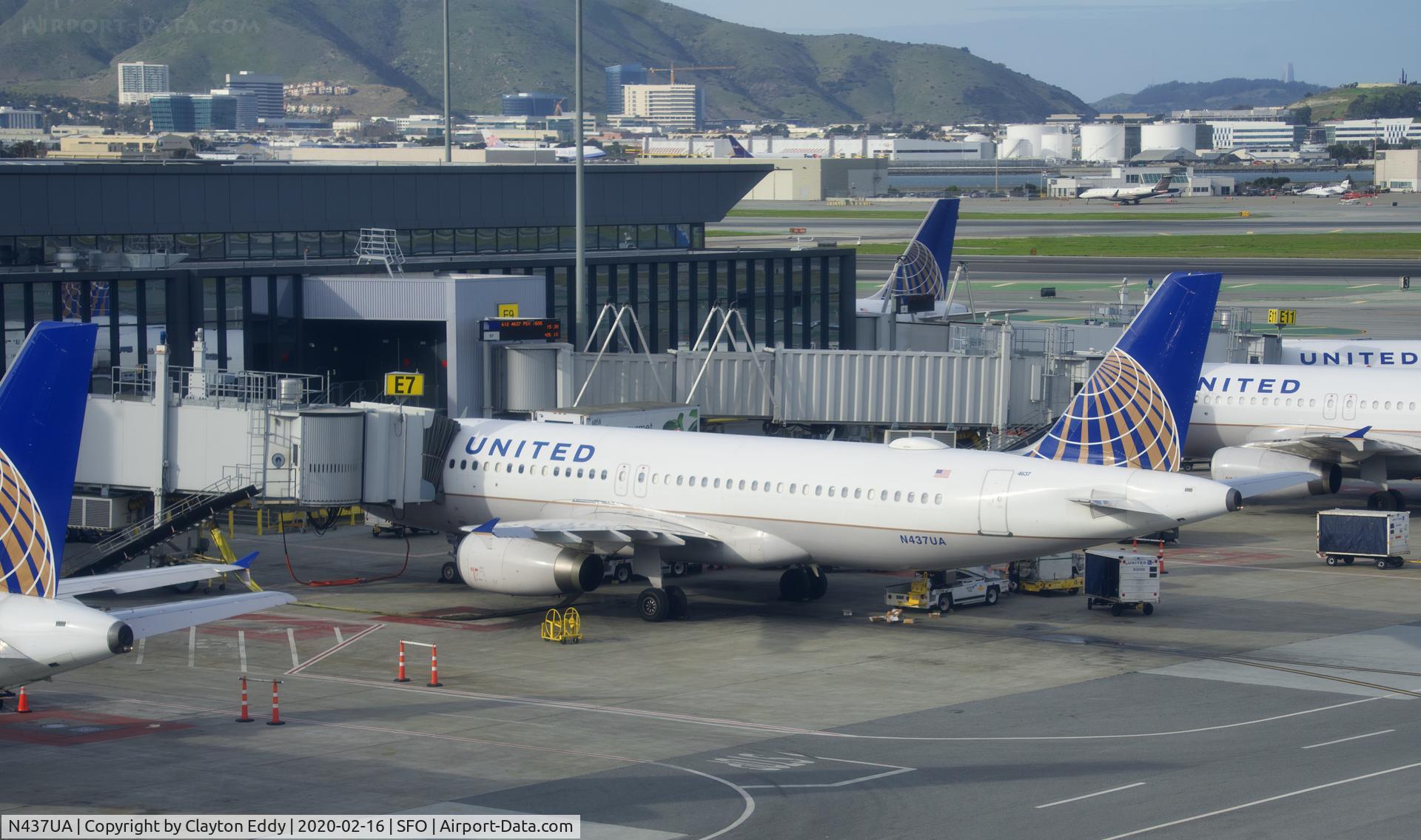 N437UA, 1997 Airbus A320-232 C/N 655, Picture taken from the new observation deck terminal 2. SFO. 2020.
