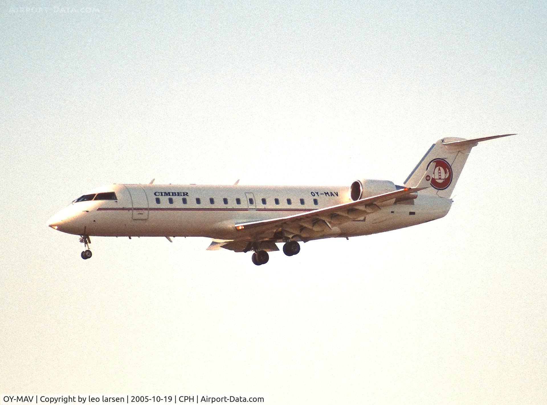 OY-MAV, 2000 Canadair CRJ-200LR (CL-600-2B19) C/N 7386, Copenhagen 19.10.2005