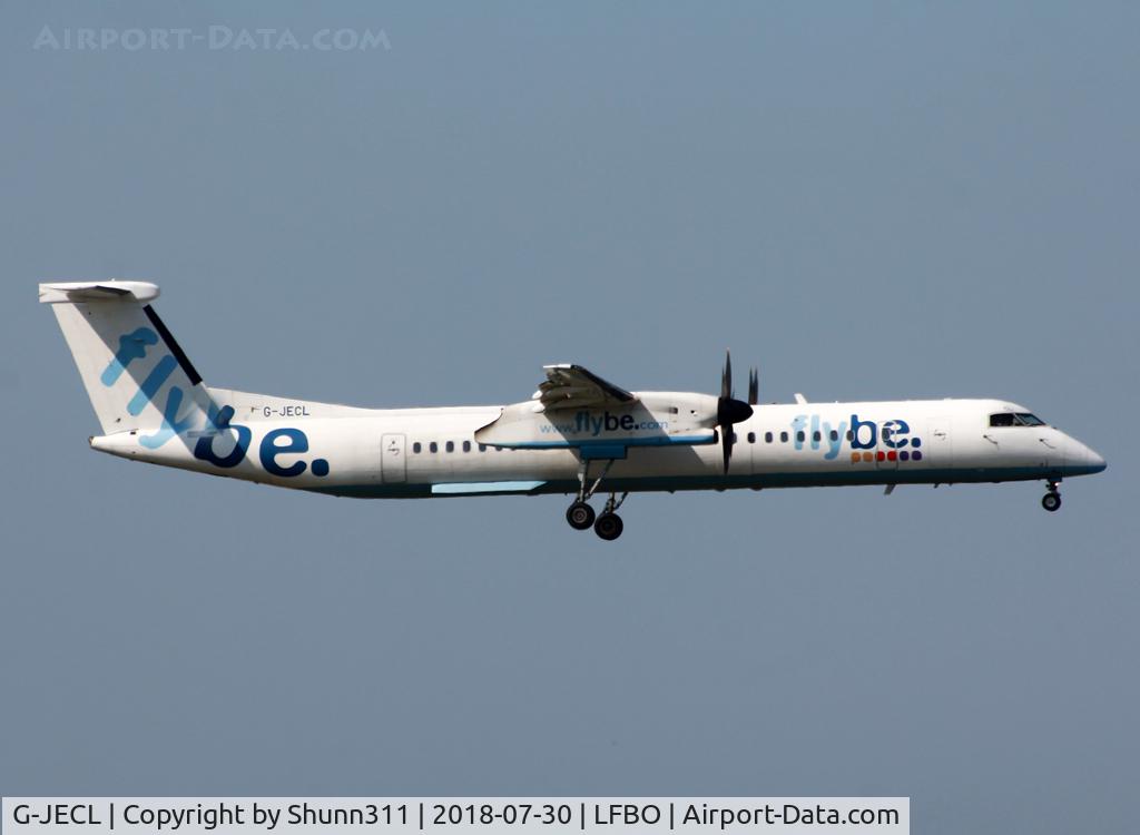 G-JECL, 2005 De Havilland Canada DHC-8-402Q Dash 8 C/N 4114, Landing rwy 32L