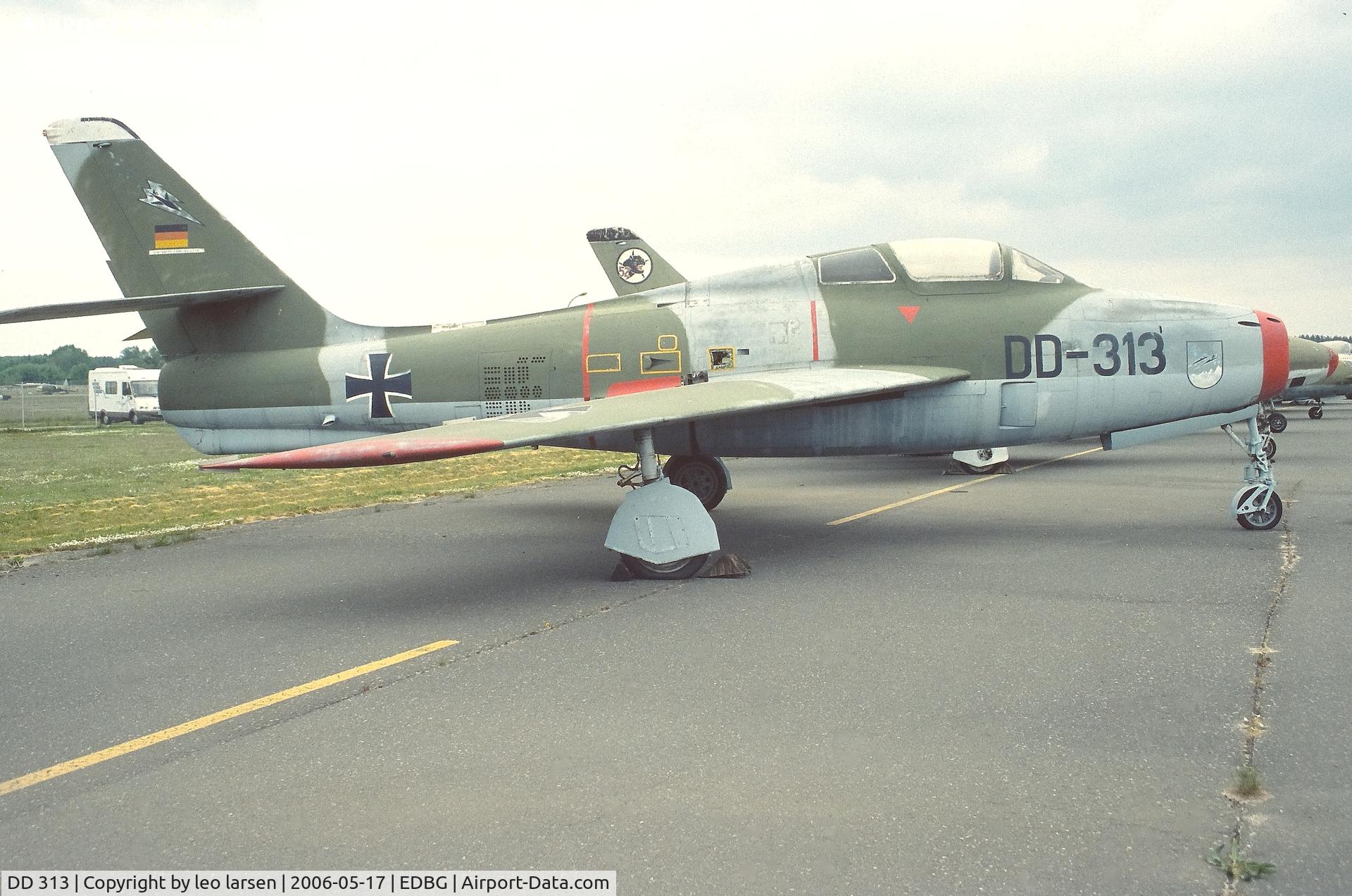 DD 313, Republic F-84F Thunderstreak C/N Not found 52-6774, Gatow 17.5.2006