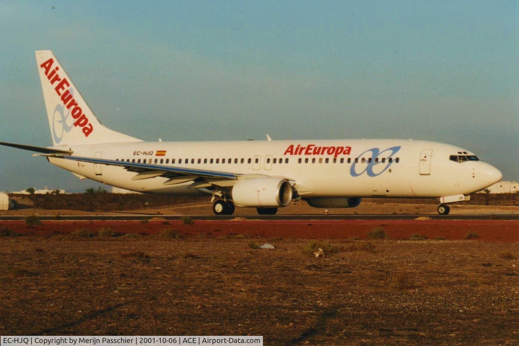 EC-HJQ, 2000 Boeing 737-85P C/N 28387, bought slide