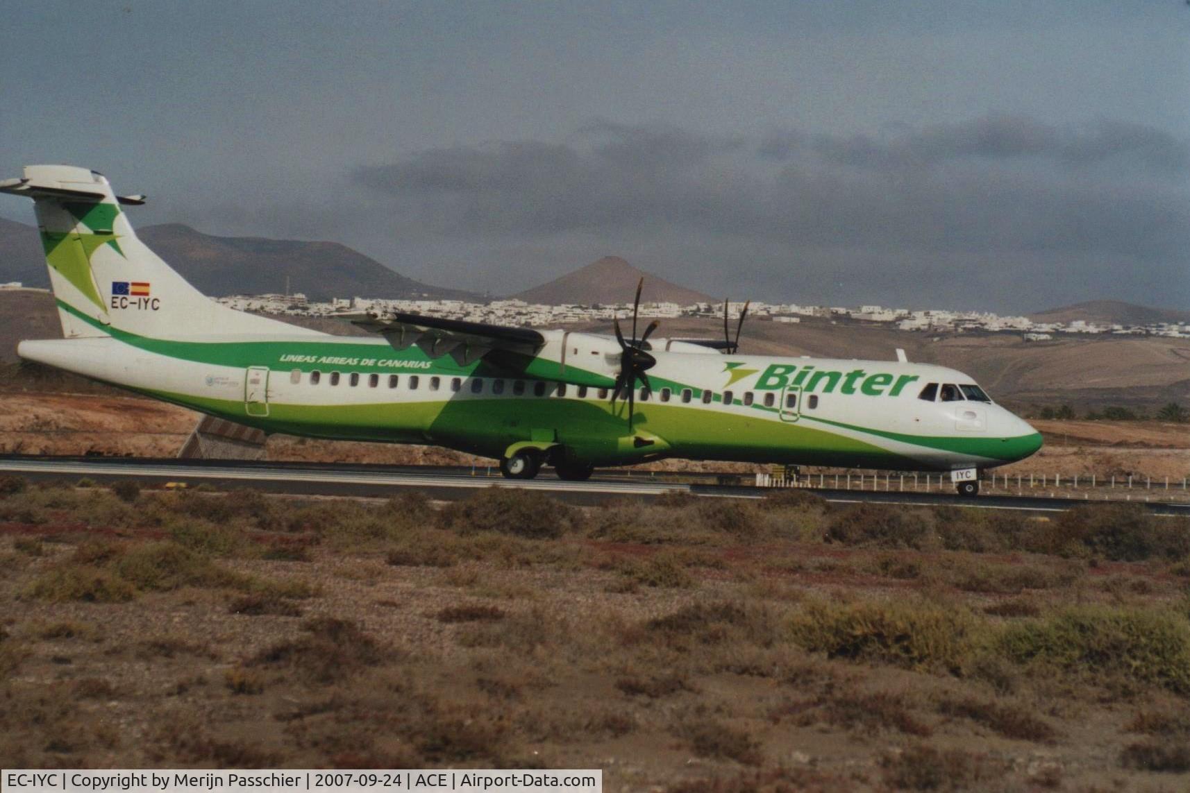 EC-IYC, 2004 ATR 72-212A C/N 709, bought photo