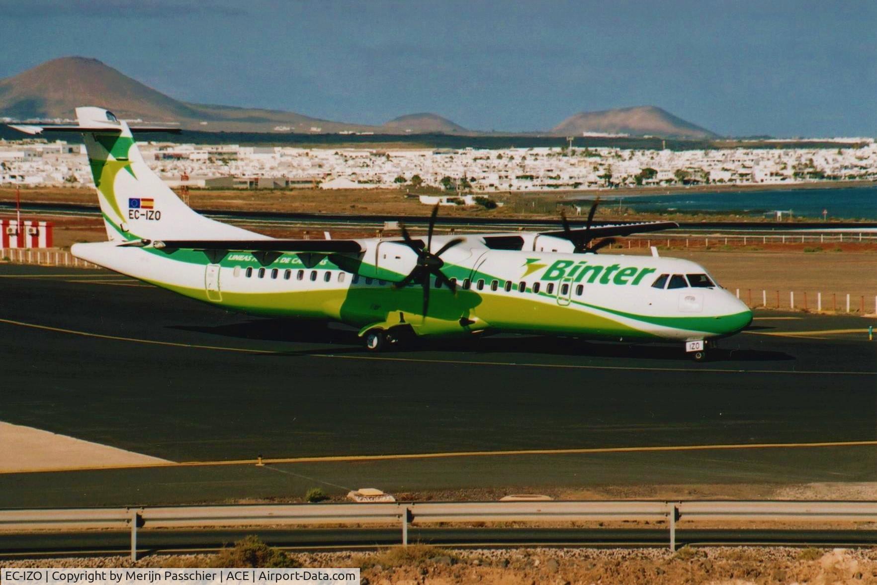 EC-IZO, 2004 ATR 72-202 C/N 711, bought photo