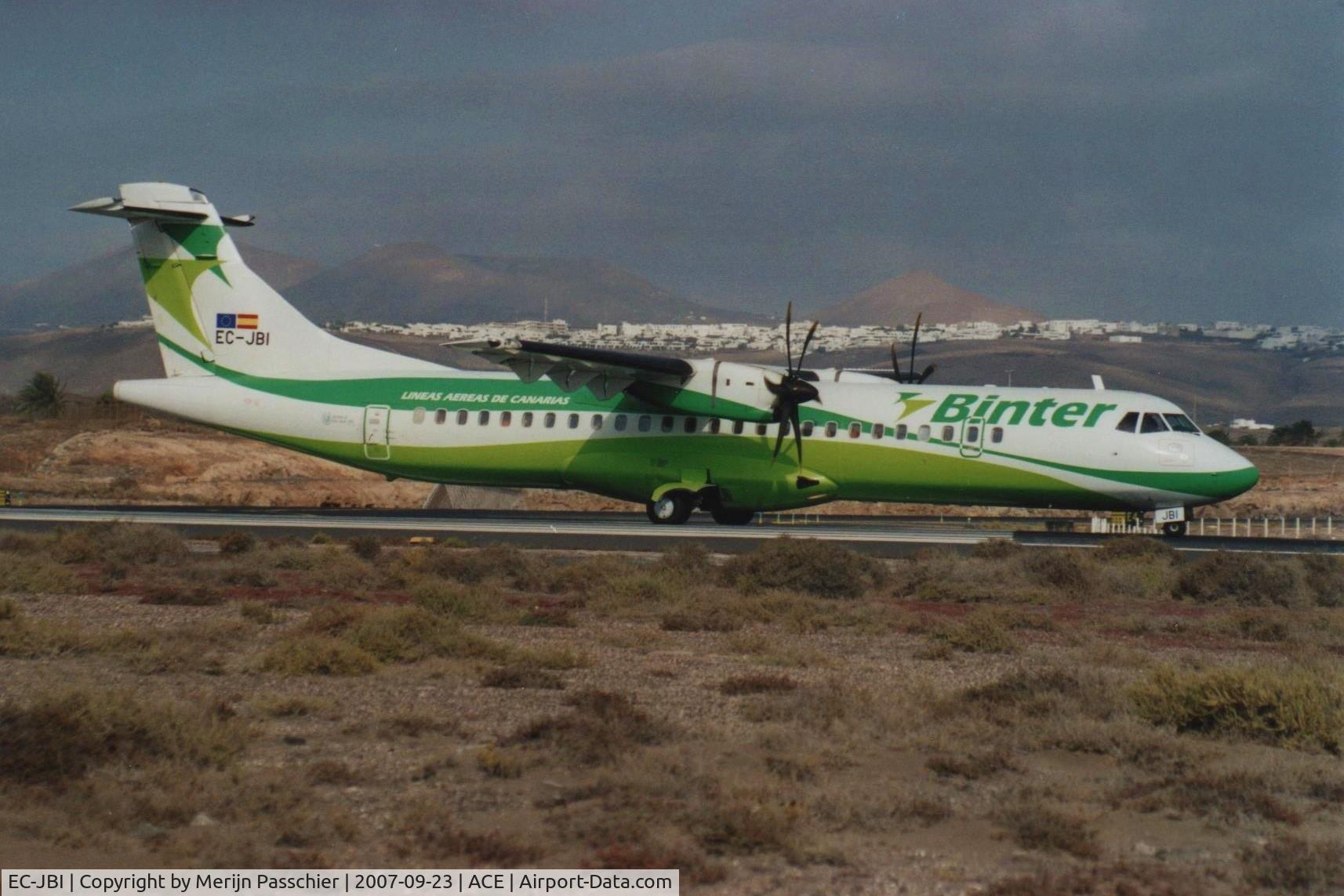 EC-JBI, 2004 ATR 72-212 C/N 713, bought photo