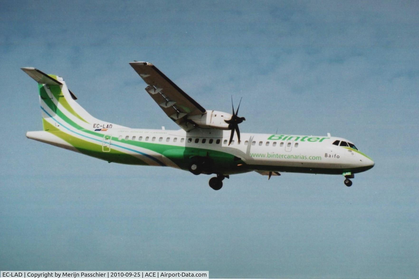 EC-LAD, 2009 ATR 72-212A C/N 864, bought photo