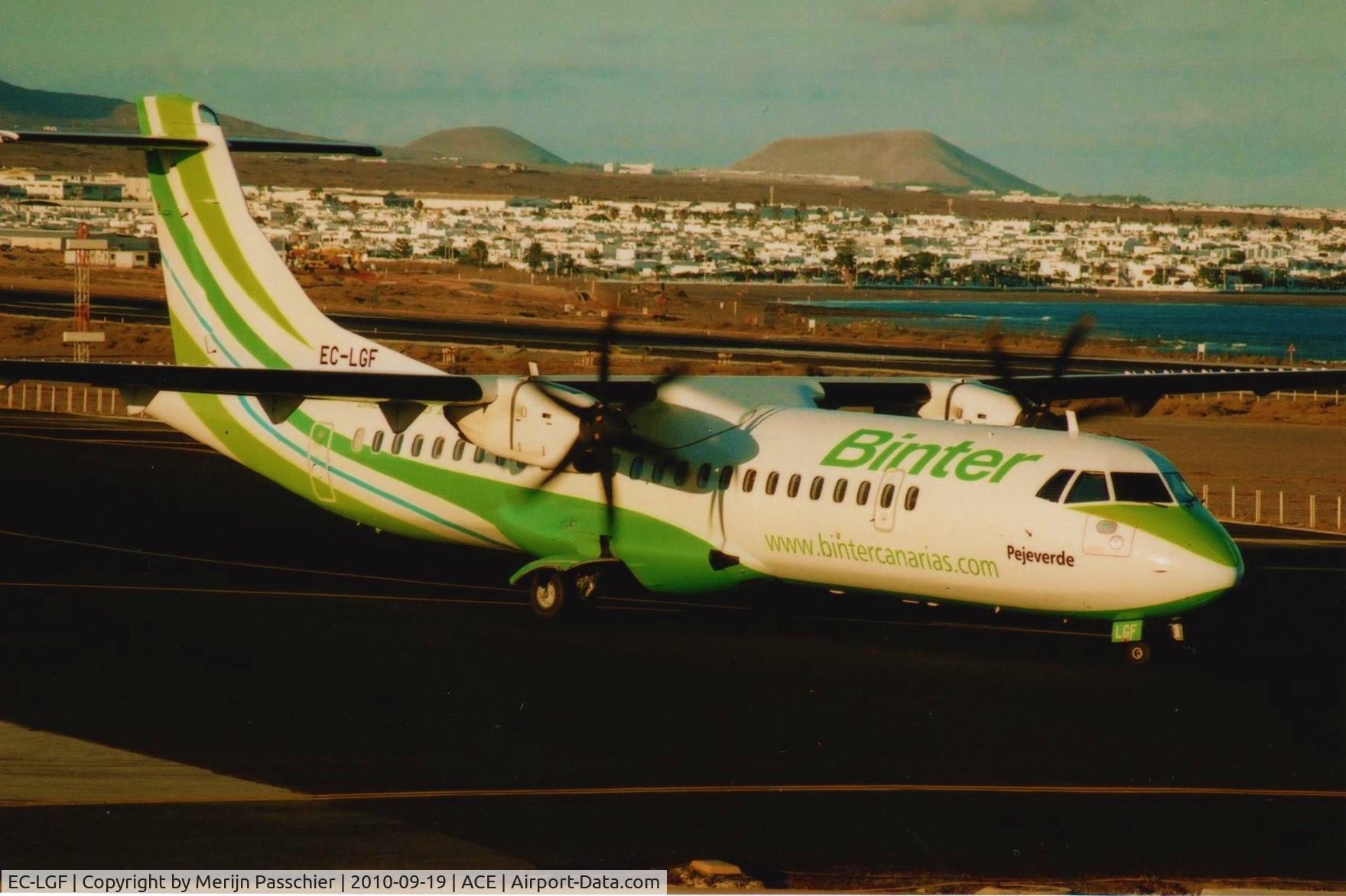 EC-LGF, 2010 ATR 72-212A C/N 907, bought pdoto