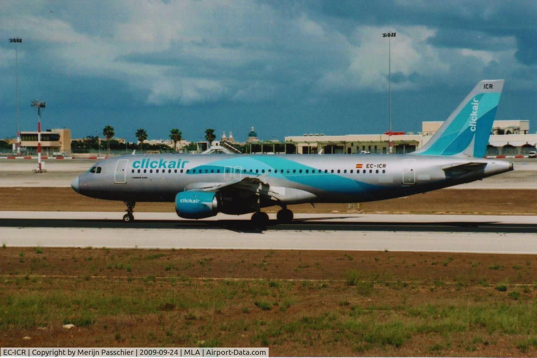 EC-ICR, 1991 Airbus A320-211 C/N 240, bought photo