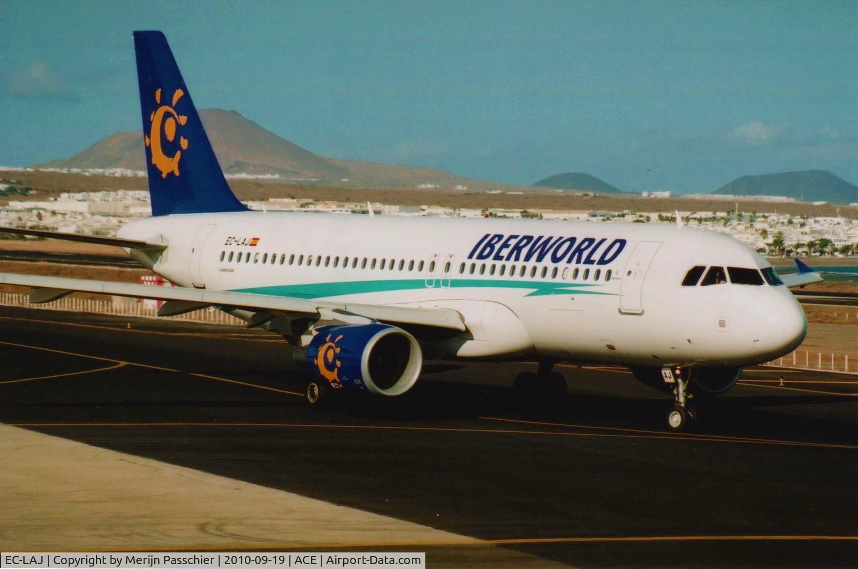 EC-LAJ, 2009 Airbus A320-214 C/N 3889, bought photo