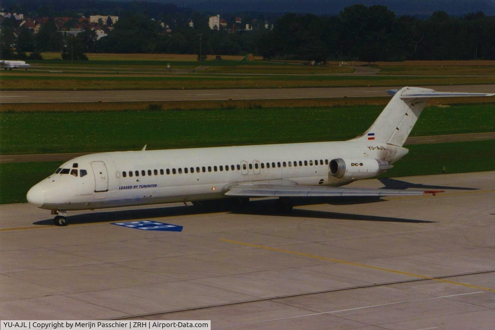 YU-AJL, 1973 Douglas DC-9-32 C/N 47571, Bought Photo