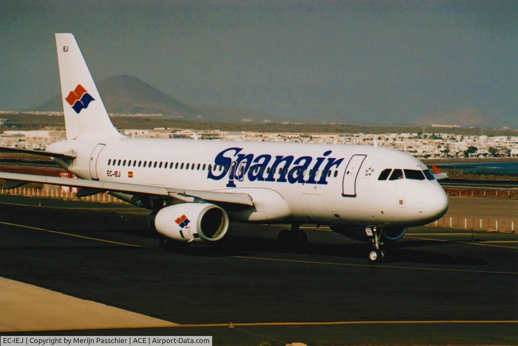 EC-IEJ, 2002 Airbus A320-232 C/N 1749, bought photo
