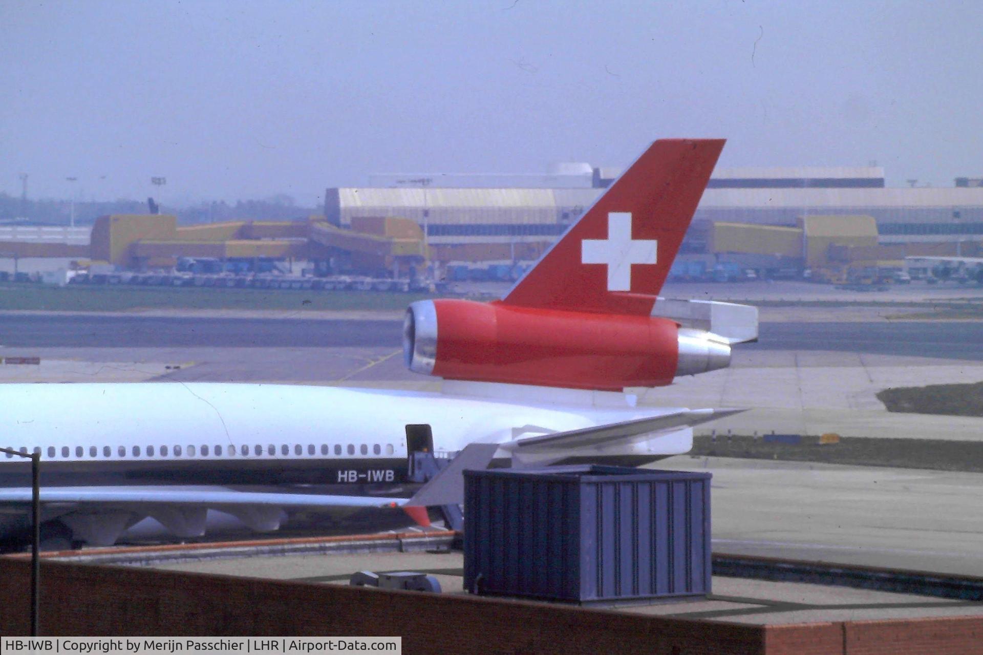 HB-IWB, 1991 McDonnell Douglas MD-11F C/N 48444, eBay Slide