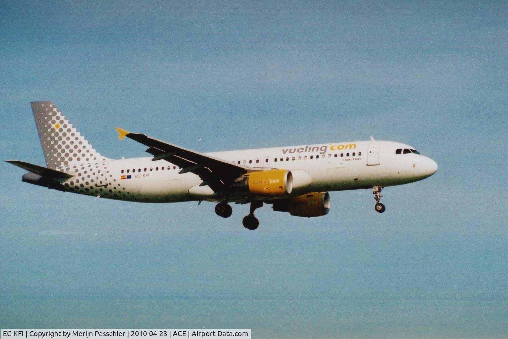 EC-KFI, 2007 Airbus A320-216 C/N 3174, bought photo