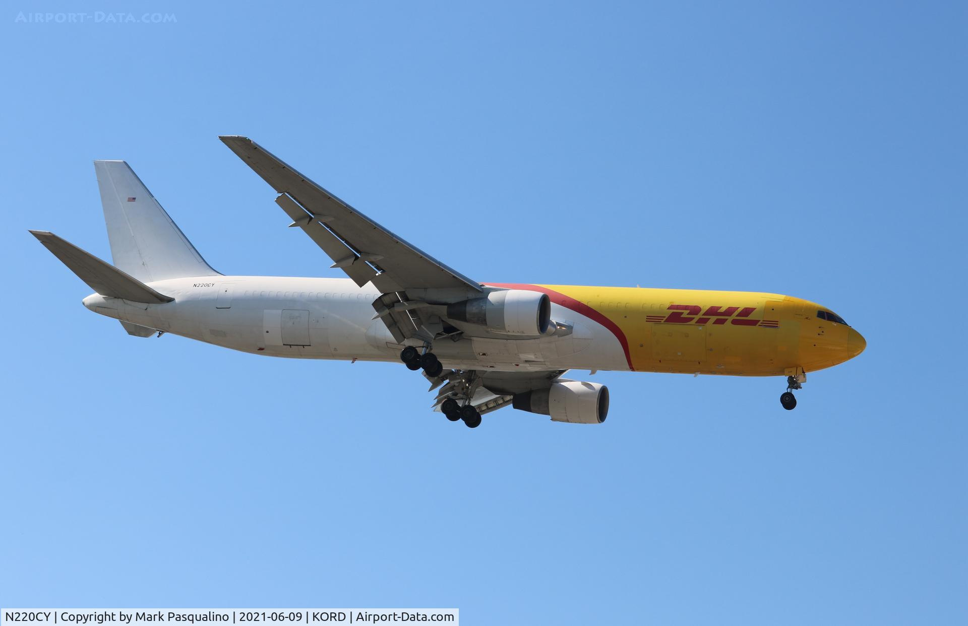 N220CY, 1991 Boeing 767-383/ER C/N 24729, Boeing 767-383/ER