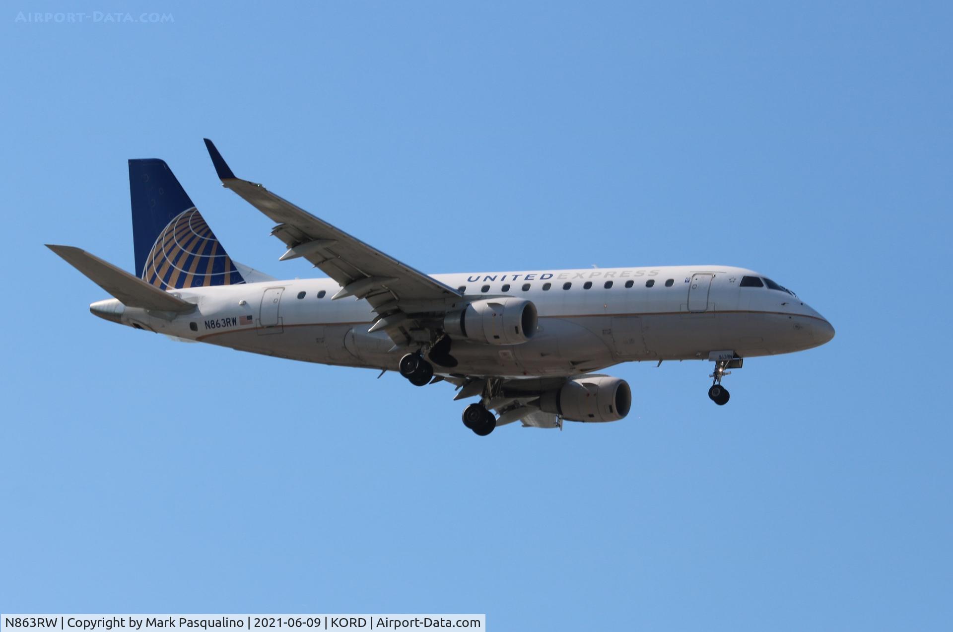 N863RW, 2005 Embraer 170SE (ERJ-170-100SE) C/N 17000100, ERJ-170-100SE