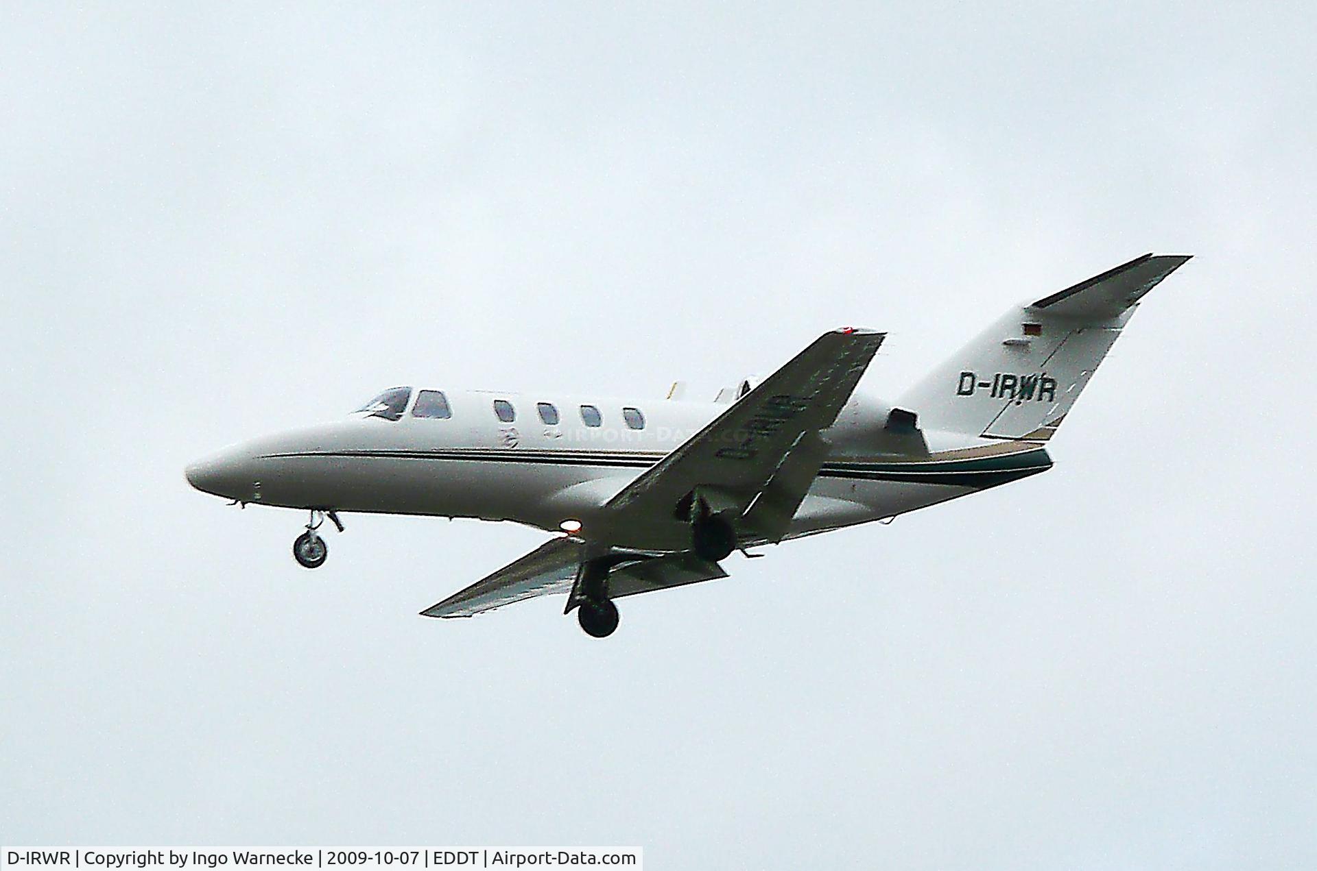 D-IRWR, 1996 Cessna 525 CitationJet CJ1 C/N 525-0118, Cessna 525 CitationJet CJ1 on final approach into Tegel airport