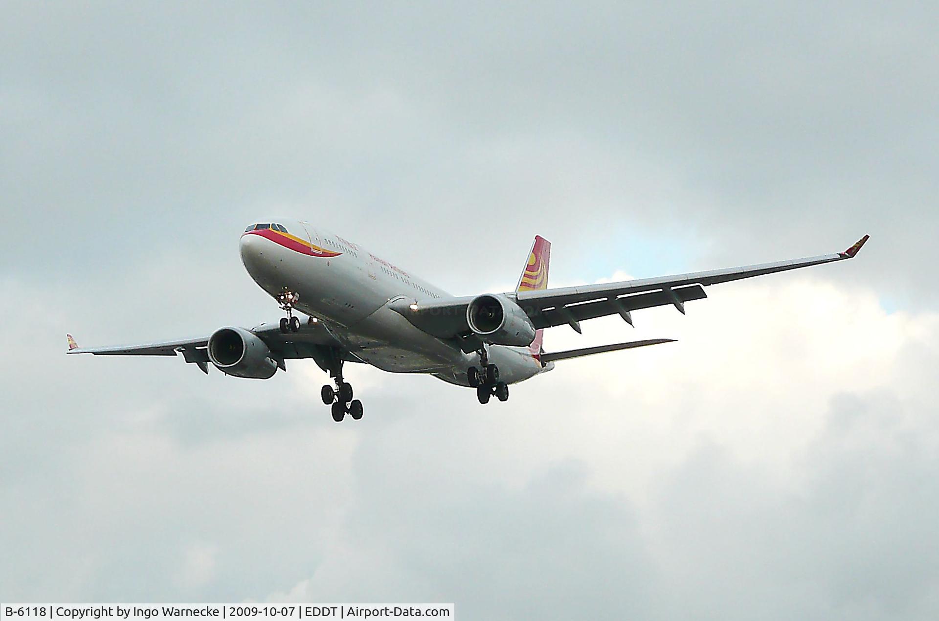 B-6118, 2007 Airbus A330-243 C/N 881, Airbus A330-243 of Hainan Airlies on final approach into Tegel airport