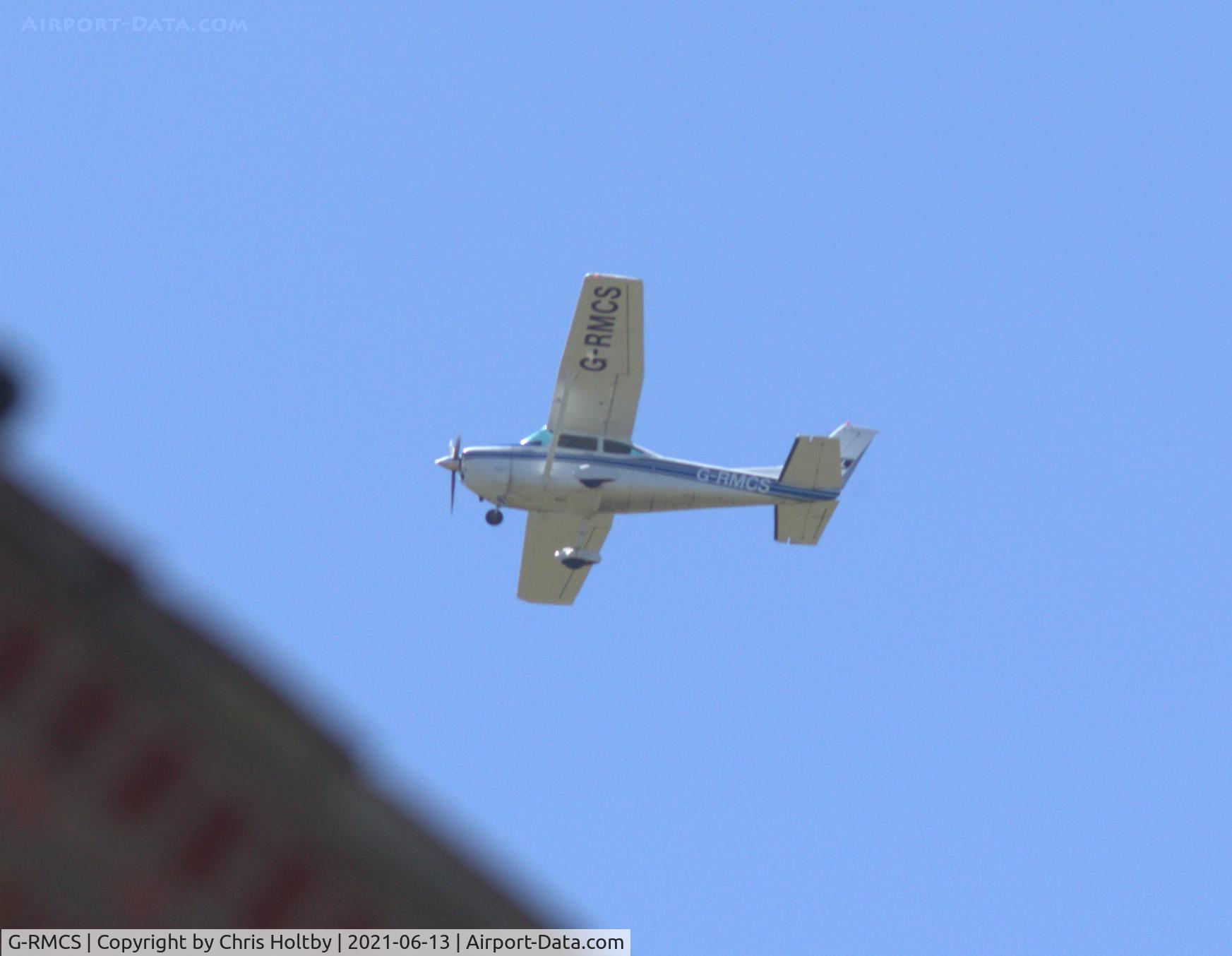 G-RMCS, 1982 Cessna 182R Skylane C/N 18268278, Privately owned Cessna Skylane over Wells, n Norfolk