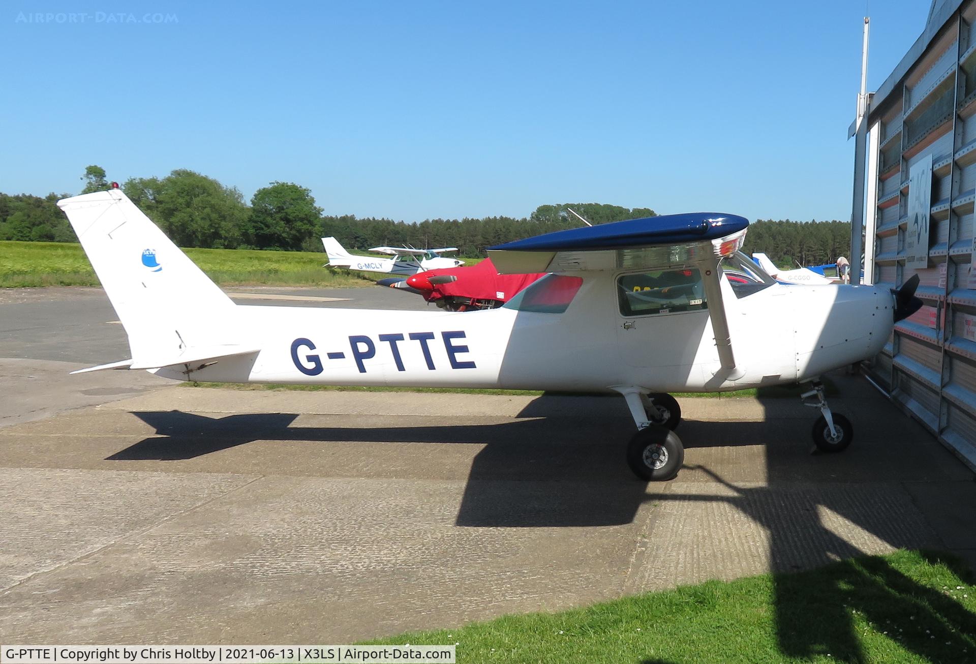 G-PTTE, 1978 Cessna 152 C/N 152-82516, Parked at Little Snoring, Norfolk