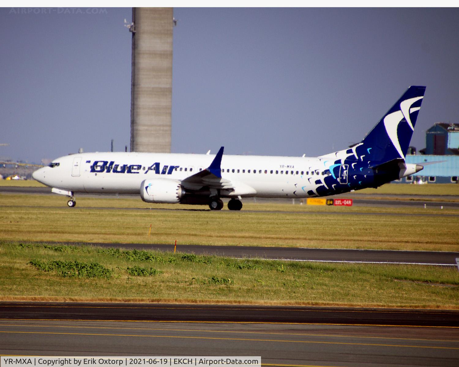 YR-MXA, 2019 Boeing 737-8 MAX C/N 43309, YR-MXA landed rw 22L