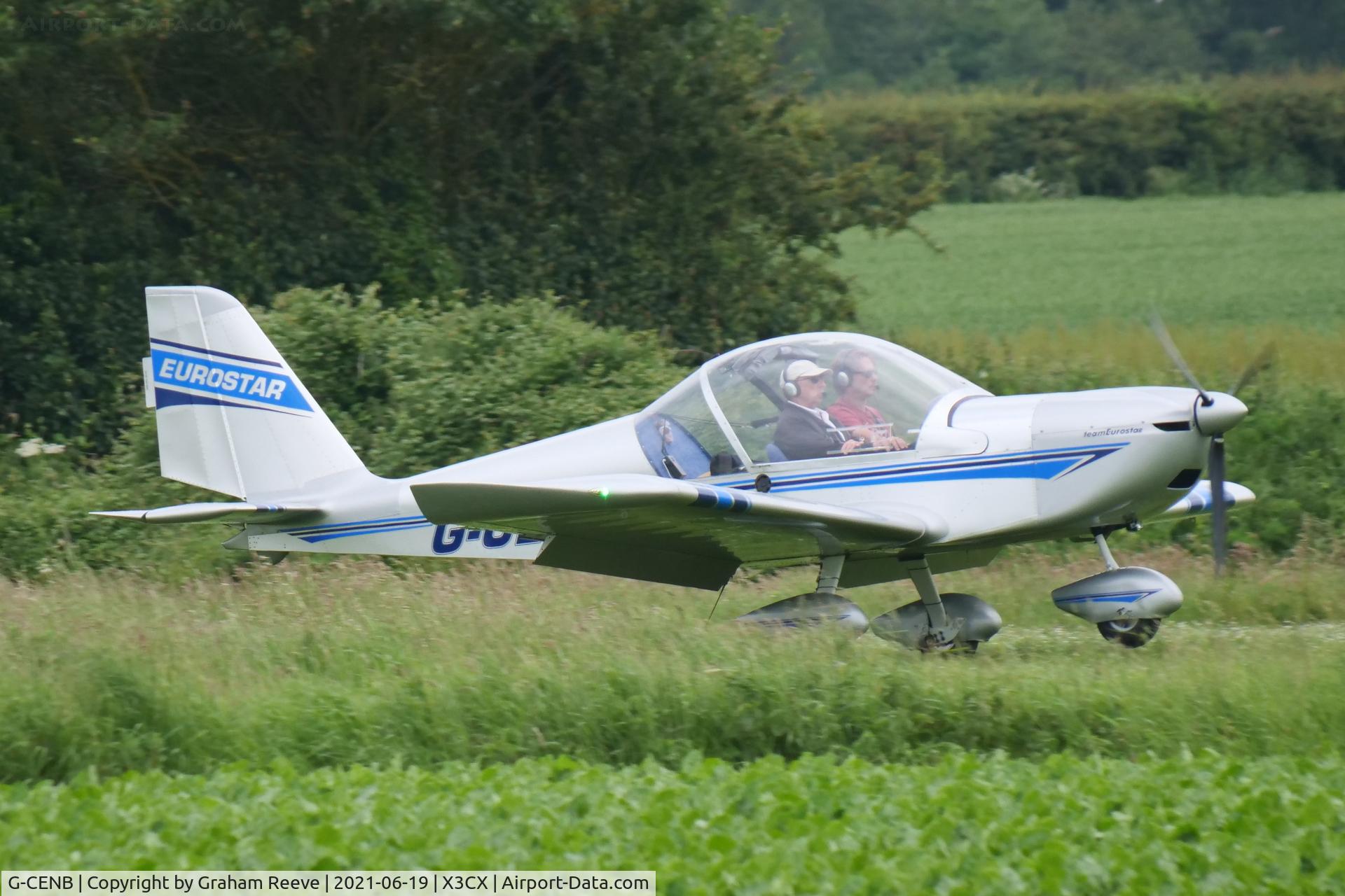 G-CENB, 2007 Cosmik EV-97 TeamEurostar UK C/N 2913, Landing at Northrepps.