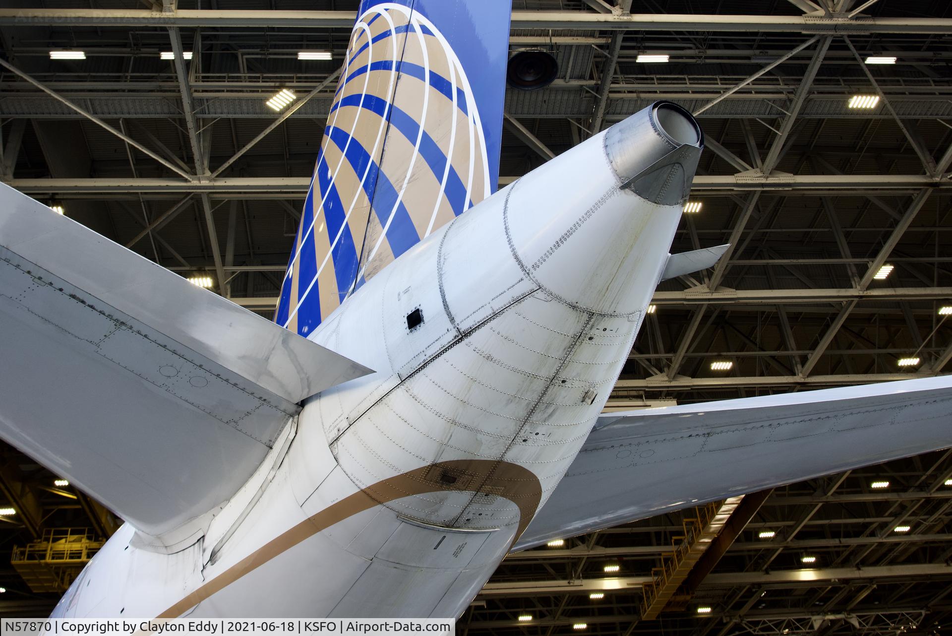 N57870, 2003 Boeing 757-33N C/N 33525, SFO 2021.