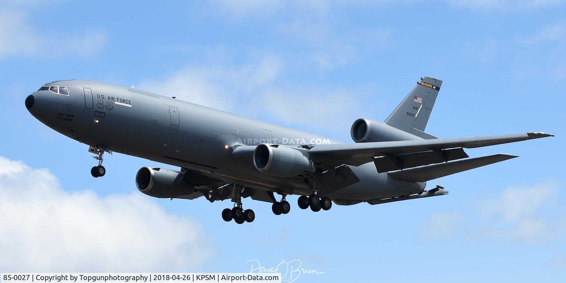 85-0027, 1985 McDonnell Douglas KC-10A Extender C/N 48232, BLUE51 bringing the 303FS home