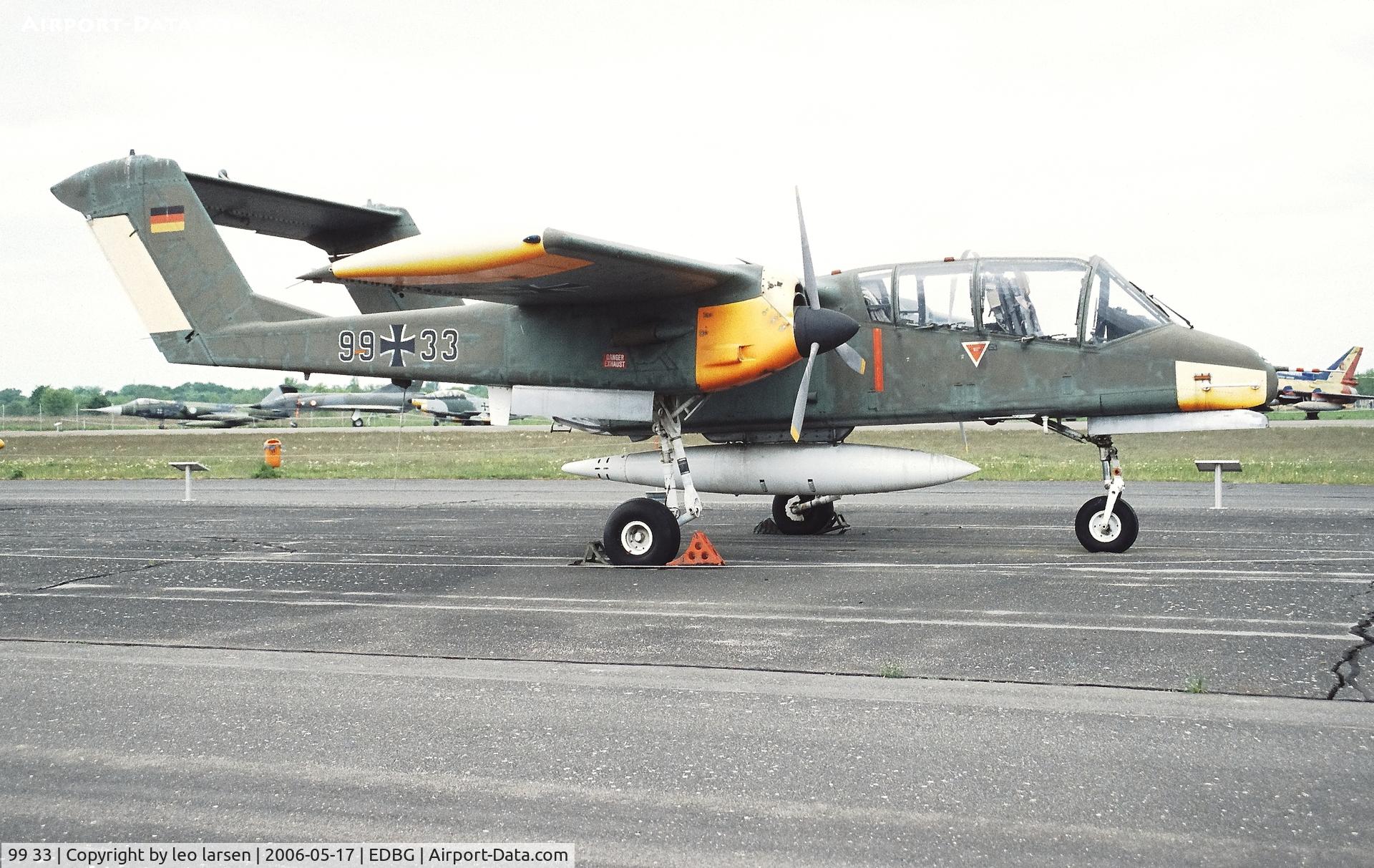99 33, 1971 North American OV-10B Bronco C/N 338-18, Berlin Gatow 17.5.2006