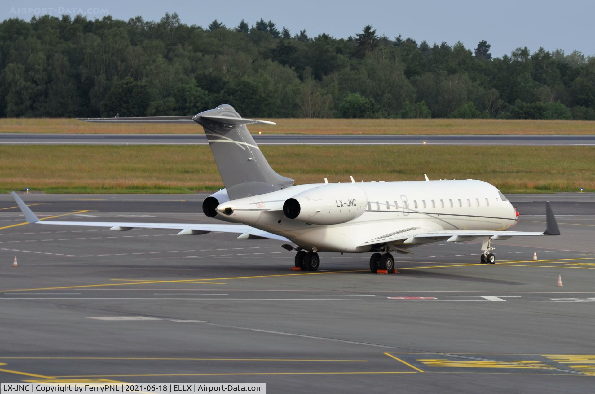 LX-JNC, 2007 Bombardier BD-700-1A10 Global Express C/N 9237, Luxaviation Global Express