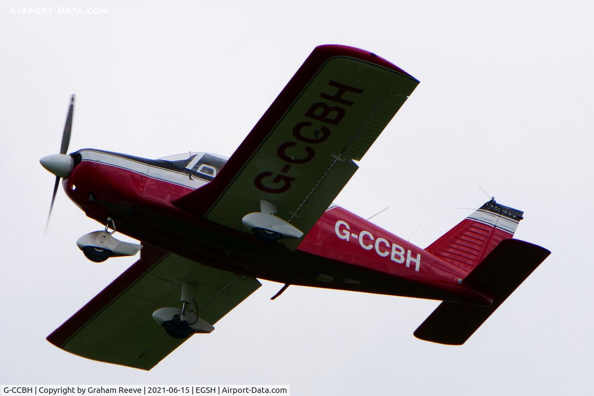 G-CCBH, 1965 Piper PA-28-235 Cherokee Pathfinder C/N 28-10648, On approach to Norwich.