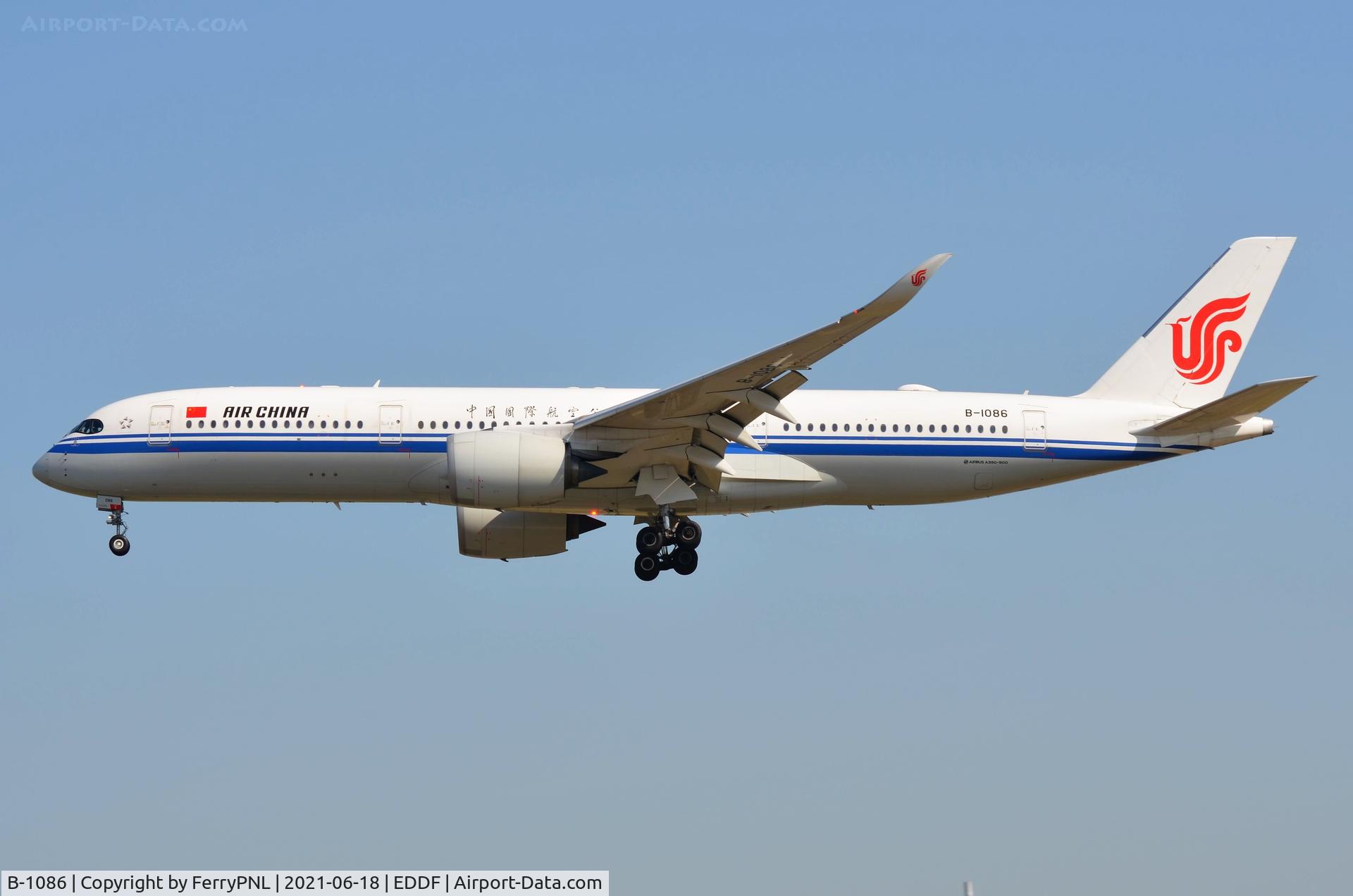 B-1086, 2017 Airbus A350-941 C/N 167, Air China A359 on short final