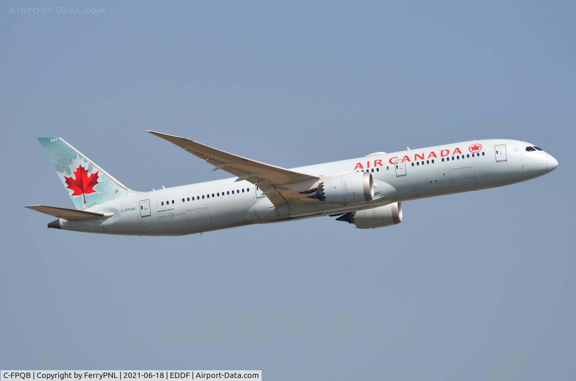 C-FPQB, 2016 Boeing 787-9 Dreamliner C/N 35270, Air Canada B789 departing