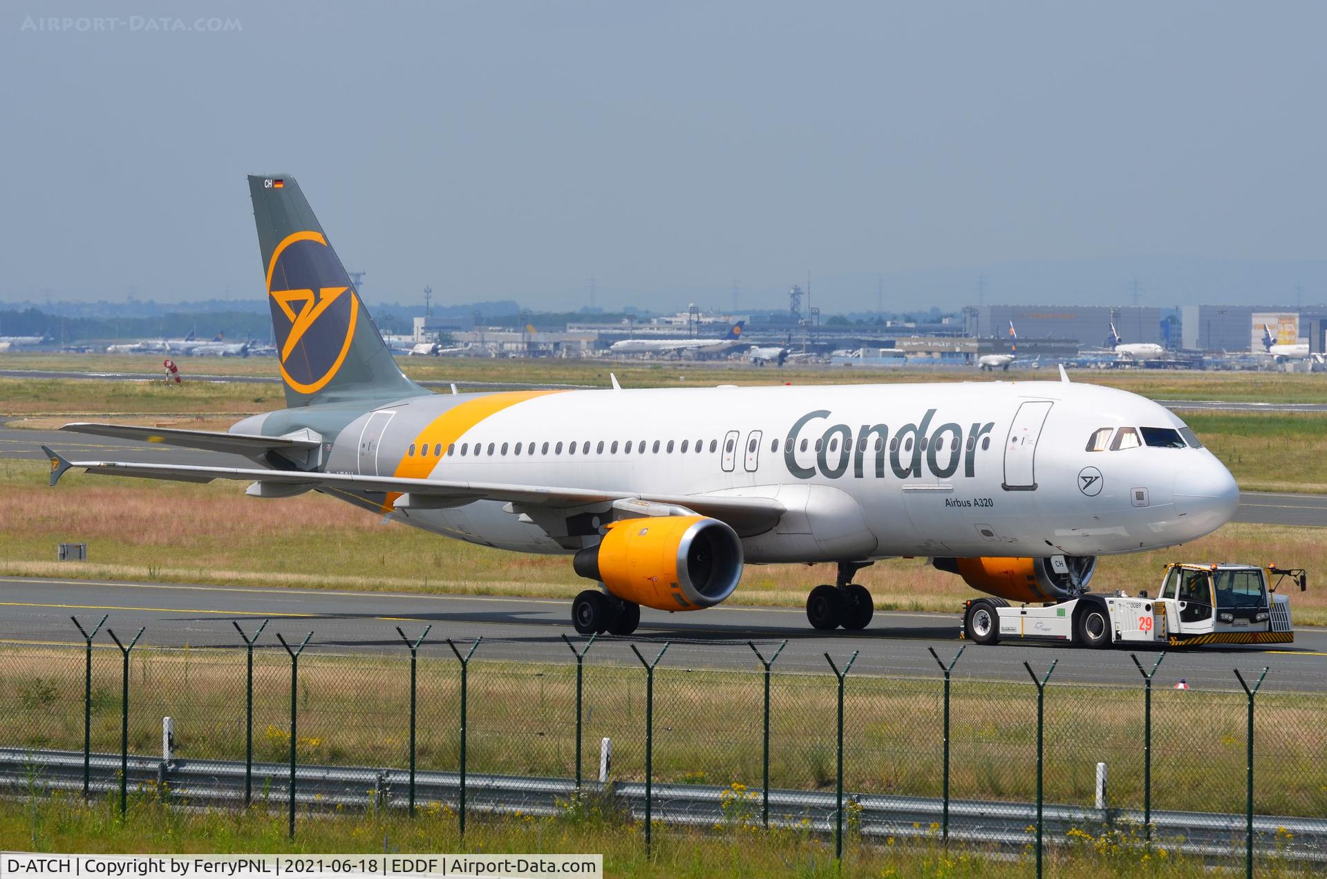 D-ATCH, 2001 Airbus A320-212 C/N 1437, Condor A320 under tow