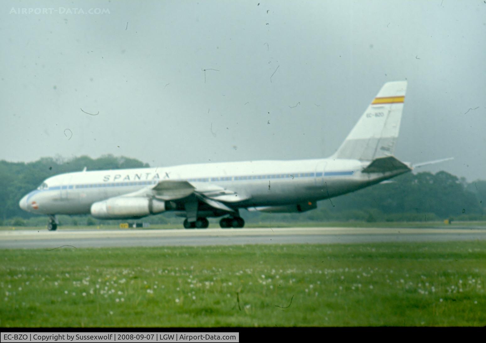 EC-BZO, 1962 Convair CV-990-30A-5 Coronado C/N 301030, Landing at Gatwick in the 1970's